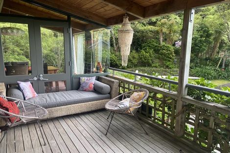 Photo of property in 14 Marama Terrace, Eastbourne, Lower Hutt, 5013