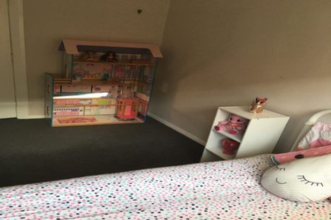 Photo of property in 32 Ryehill Street, Calton Hill, Dunedin, 9012