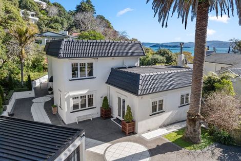 Photo of property in 24 Walter Road, Lowry Bay, Lower Hutt, 5013