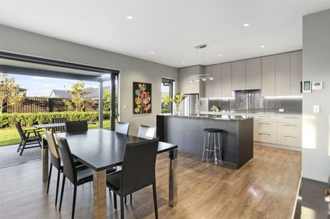 Photo of property in 10 Simms Lane, West Melton, 7618