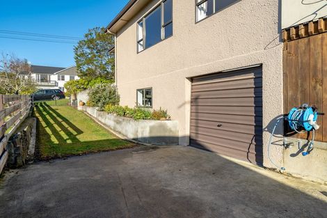 Photo of property in 27 Martin Road, Fairfield, Dunedin, 9018