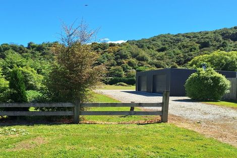 Photo of property in 14 Munson Street, Reefton, 7830