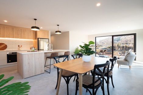Photo of property in 9 Longlands Street, Lake Hayes, Queenstown, 9304