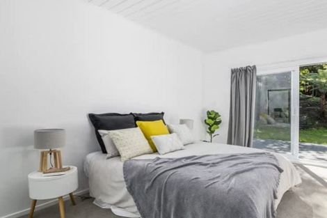 Photo of property in 33 Thomas Street, Stokes Valley, Lower Hutt, 5019