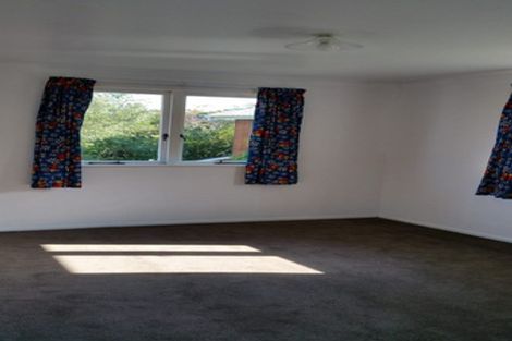 Photo of property in 1/23 Marsh Avenue, Forrest Hill, Auckland, 0620