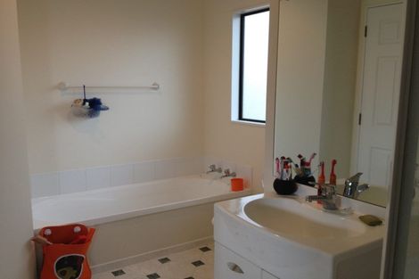 Photo of property in 22 Jordan Street, Island Bay, Wellington, 6023