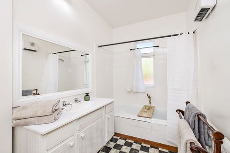 Photo of property in 2/35 Mathers Road, Hoon Hay, Christchurch, 8025