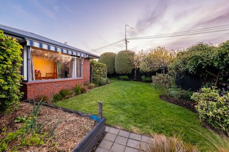 Photo of property in 4 Kennedys Bush Road, Halswell, Christchurch, 8025