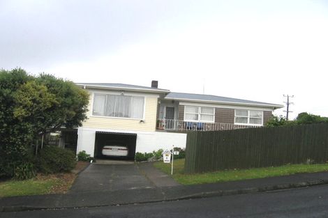 Photo of property in 1 Nicholson Place, Hillcrest, Auckland, 0627