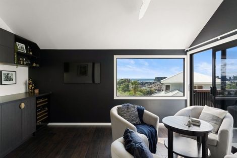 Photo of property in 107 Pacific View Drive, Whangamata, 3620