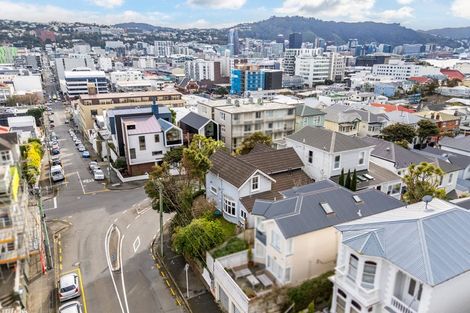 Photo of property in 75 Brougham Street, Mount Victoria, Wellington, 6011