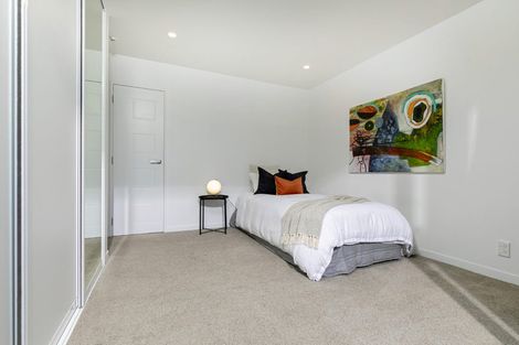 Photo of property in 8a Rarere Road, Hauraki, Auckland, 0622