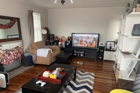 Photo of property in 9 Wimpey Street, Mangere, Auckland, 2022