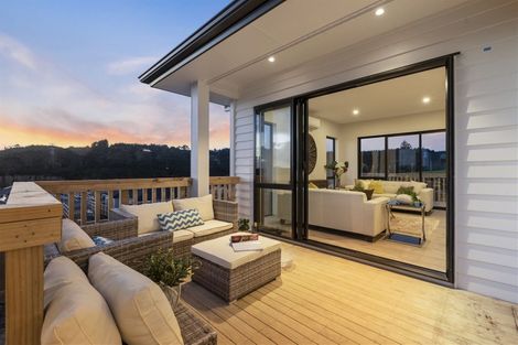 Photo of property in 9 Balthazar Road, Kumeu, 0810