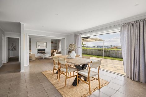 Photo of property in 60 Alva Glen Place, Pyes Pa, Tauranga, 3112
