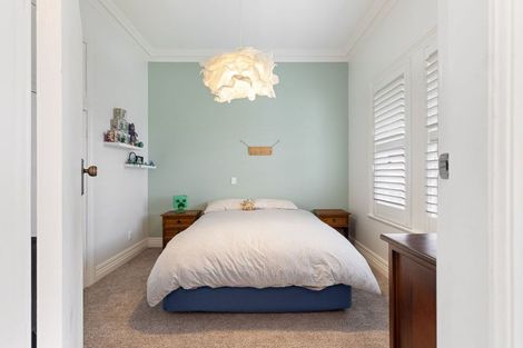 Photo of property in 17 Perrin Place, Kelvin Grove, Palmerston North, 4414