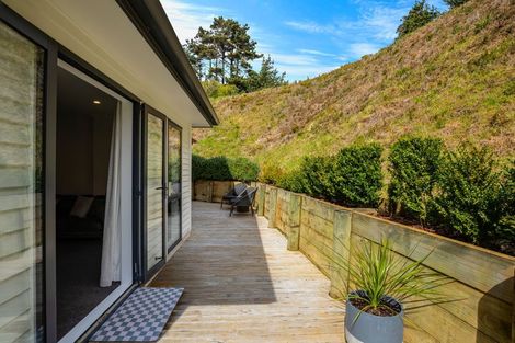 Photo of property in 75 Banks Boulevard, Whitby, Porirua, 5024