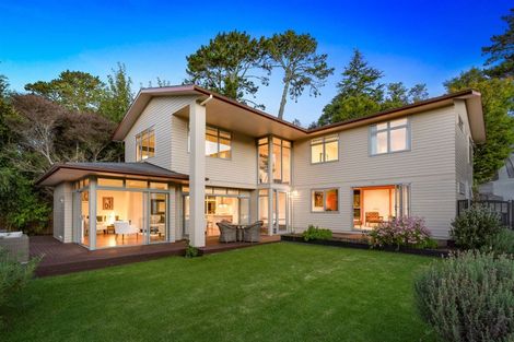 Photo of property in 93 Park Rise, Campbells Bay, Auckland, 0630