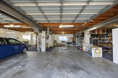 Photo of property in 8 Hillcrest Street, Glen Avon, New Plymouth, 4312