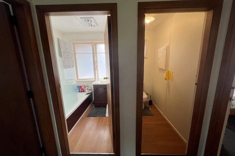 Photo of property in 21 Panair Crescent, Hillcrest, Hamilton, 3216