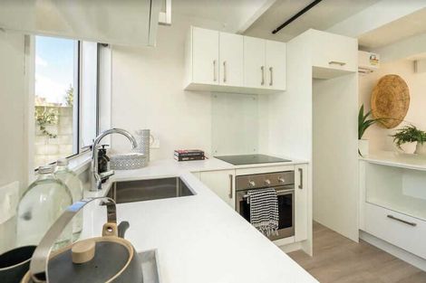 Photo of property in 8/18 Salisbury Street, Christchurch Central, Christchurch, 8013