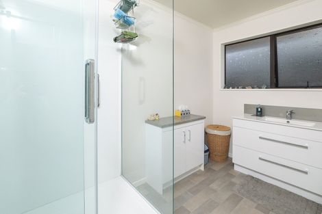 Photo of property in 2/100 Beerescourt Road, Beerescourt, Hamilton, 3200