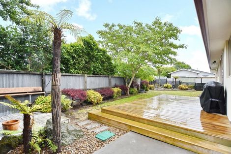 Photo of property in 4a Pannell Avenue, Wainoni, Christchurch, 8061