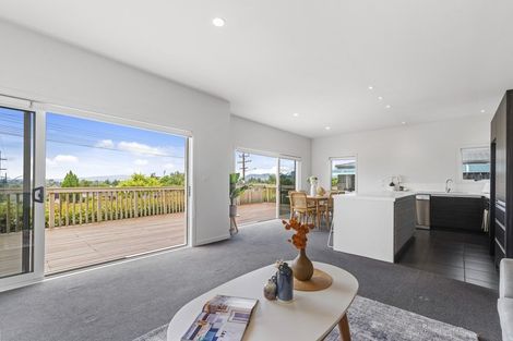 Photo of property in 1b Great West Road, Matipo Heights, Rotorua, 3015