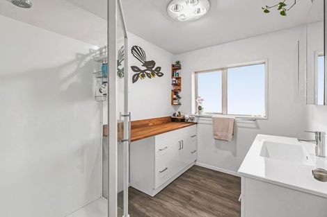 Photo of property in 6 Oldham Place, Darfield, 7510