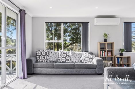 Photo of property in 10 View Street, Maungaturoto, 0520