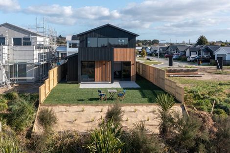 Photo of property in 31 Hinaki Street, Poike, Tauranga, 3112