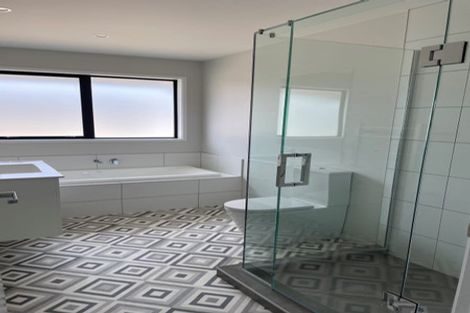 Photo of property in 1 Vogue Circle, Vogeltown, New Plymouth, 4310