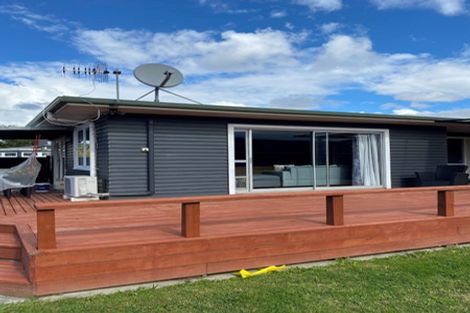 Photo of property in 6 Karamea Crescent, Kelvin Grove, Palmerston North, 4414