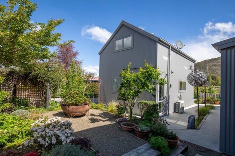 Photo of property in 21 Sunderland Street, Clyde, 9330