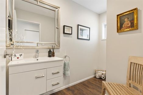 Photo of property in 108b Riverview Road, Whangamata, 3620