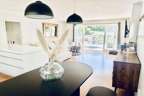 Photo of property in 73 Faraday Street, Hospital Hill, Napier, 4110