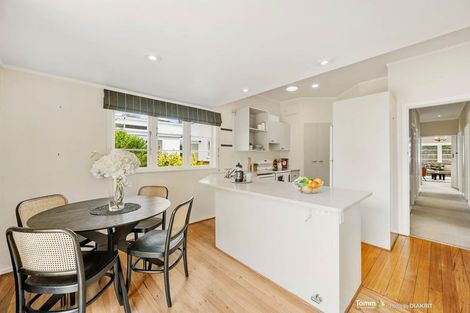 Photo of property in 1 Izard Road, Khandallah, Wellington, 6035