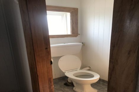 Photo of property in 16 Beach Road, Kaikoura, 7300