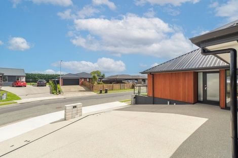 Photo of property in 97 Hoffman Court, Waikiwi, Invercargill, 9810