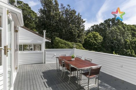 Photo of property in 17 Ponsonby Road, Karori, Wellington, 6012