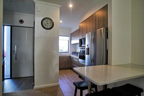 Photo of property in 3 Frances Bryers Road, Hobsonville, Auckland, 0616