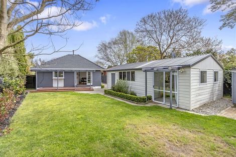 Photo of property in 16 Gregan Crescent, Burnside, Christchurch, 8053