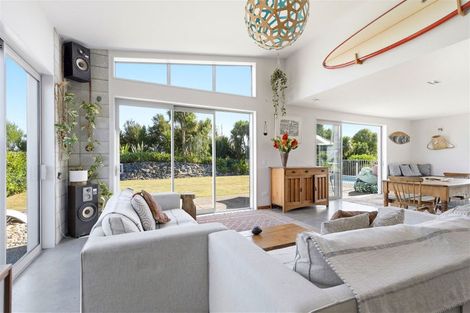 Photo of property in 6 Te Aroha Place, Mapua, 7005