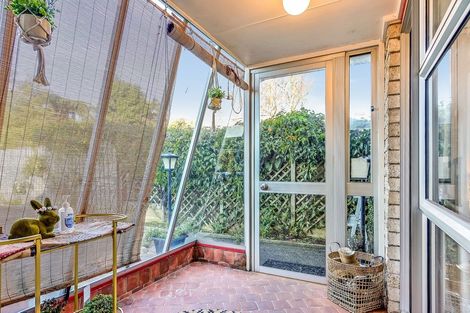 Photo of property in 15b Taylor Terrace, St Andrews, Hamilton, 3200