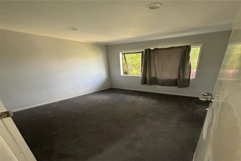 Photo of property in 226 Henderson Valley Road, Henderson, Auckland, 0612