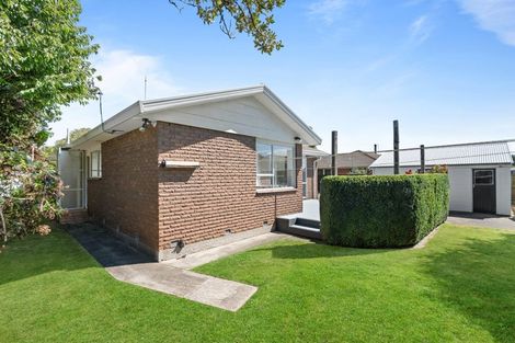 Photo of property in 12 Iona Place, Sockburn, Christchurch, 8042