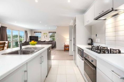 Photo of property in 76 Staithes Drive North, Whitby, Porirua, 5024