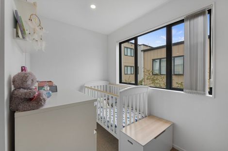 Photo of property in 4/122 Pooks Road, Ranui, Auckland, 0612