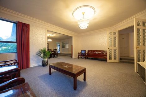 Photo of property in 165 Russell Street, Palmerston North, 4414