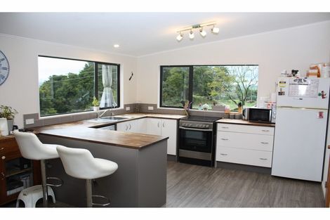 Photo of property in 127 Mountain View Road, Hikurangi, 0114